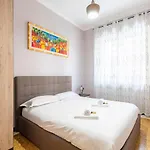 Joivy Cute Flat With Terrace Apartmán