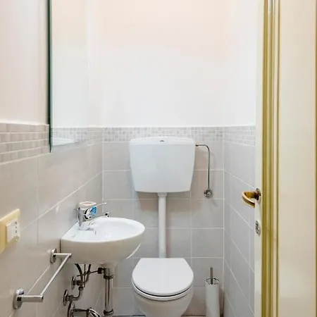 Joivy Cute Flat With Terrace * Γένοβα