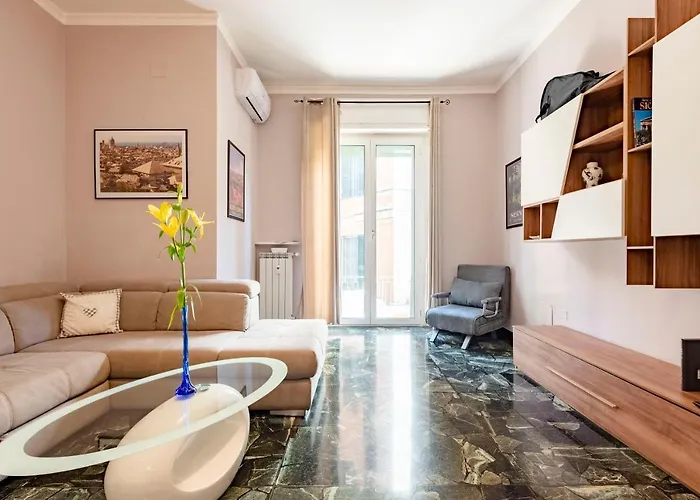 Joivy Cute Flat With Terrace Lägenhet Genua