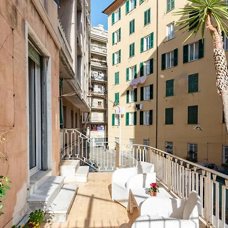 Joivy Cute Flat With Terrace شقة *