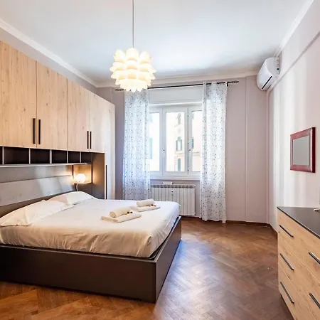 Joivy Cute Flat With Terrace *